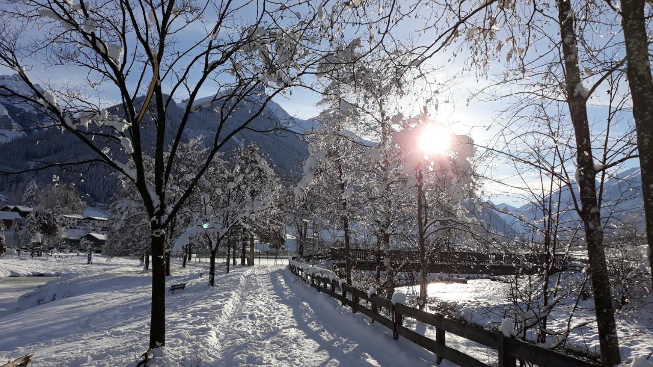 Haus Ruetzbach Leilighet Neustift im Stubaital Eksteriør bilde